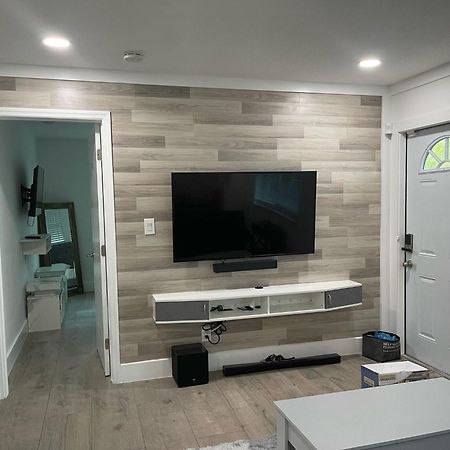 Cozy New Renovated Apartment ฟอร์ต ลอเดอร์เดล ภายนอก รูปภาพ